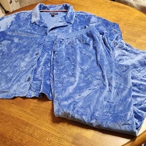 Tommy Hilfiger 2 piece pajamas Set Velour Medium